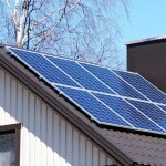 image of house iwith rooftop solar panels installed